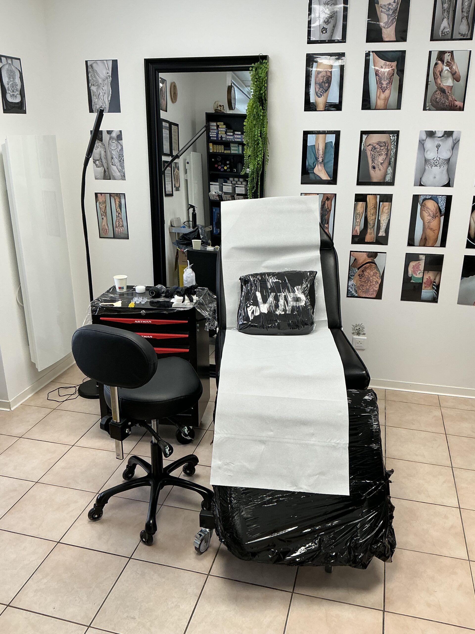 Poste de tatouage préparé